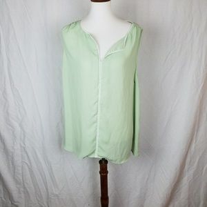 Modcloth sleeveless blouse